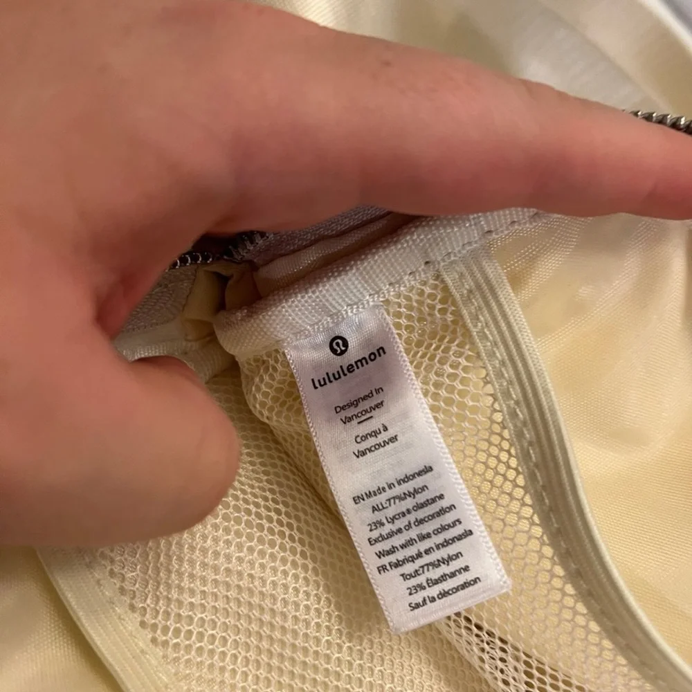 Lululemon Everywhere fleece Belt Bag 1L